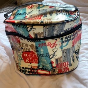 Travel bag